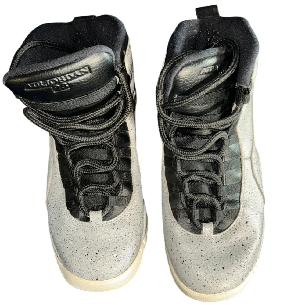 Nike Air Jordan 10 Retro Cement Grey Black White 310806-062 Mens 7Y / Womens 8.5